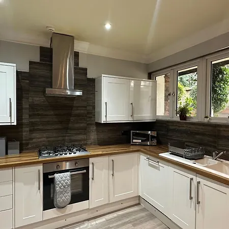 Апартаменти Stylish, In Clifton