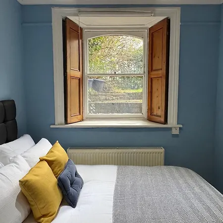 Apartment Stylish, In Clifton